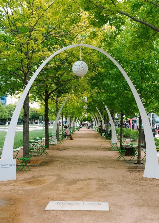 Sonder At Commerce Dallas Exterior foto